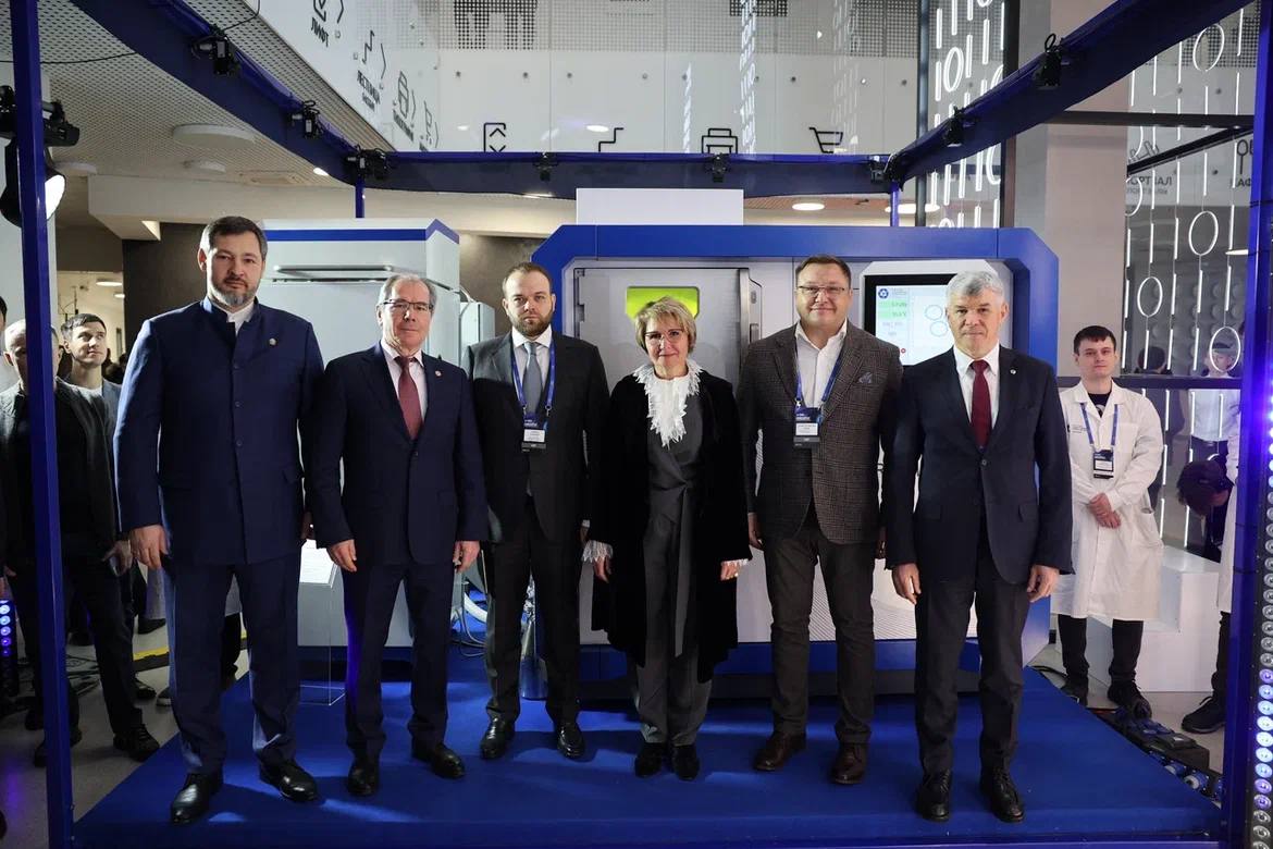 Обновлённая модель 3D-принтера RusMelt презентована на Лидер-форуме в Казани